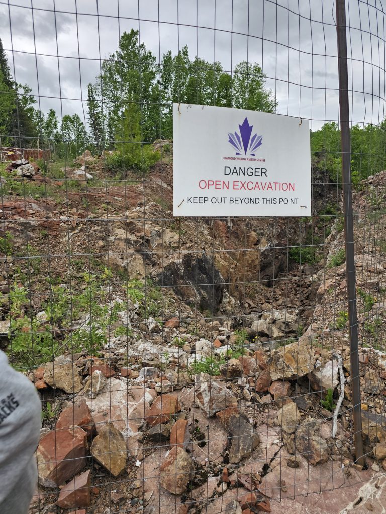 amethyst specimens Diamond Willow Mine near Thunder Bay Ontario